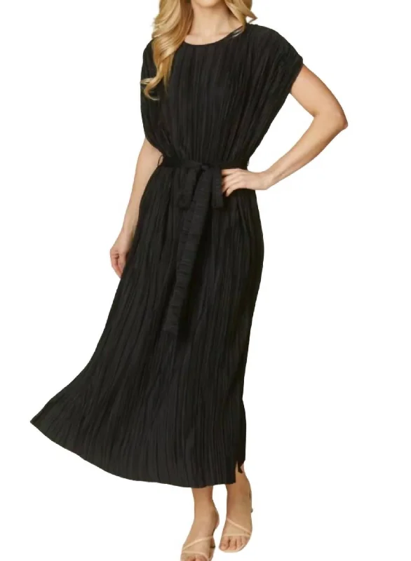 Affordable Trendy Clothes For Women Rustic Countryside Charm Look Plisse Midi Dress In Black