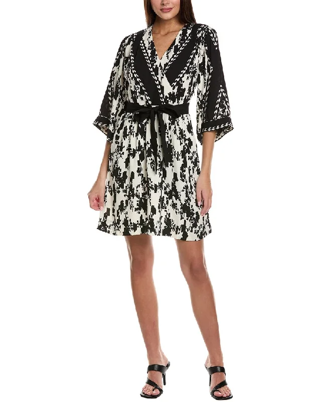 Women's Clothing Apparel Grab Romantic Date - Night Styles Now cabi X-Factor Mini Dress