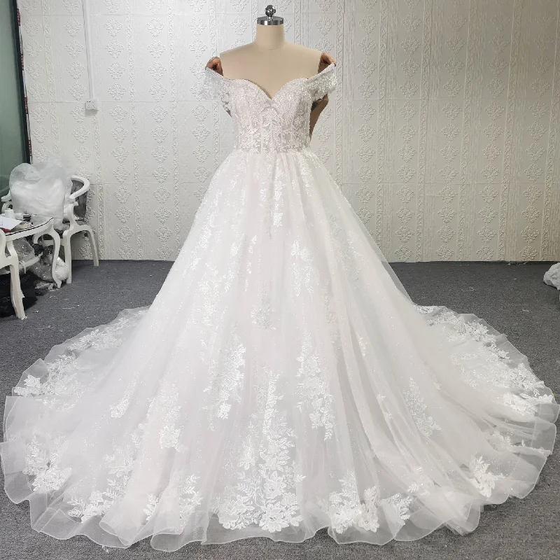 Women's Comfy Attire For Lounging Everyday Glamour Puff Skirt Ball Gown Off Shoulder Wedding Dress with Long Train