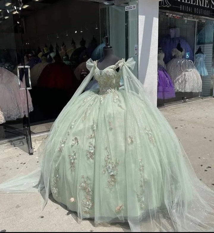 Elegant Women's Evening Garments Classic Charm Mint Green Quinceanera Dresses With Cape 3D Flowers Sweet 15 Birthday Ball Gowns Y4480