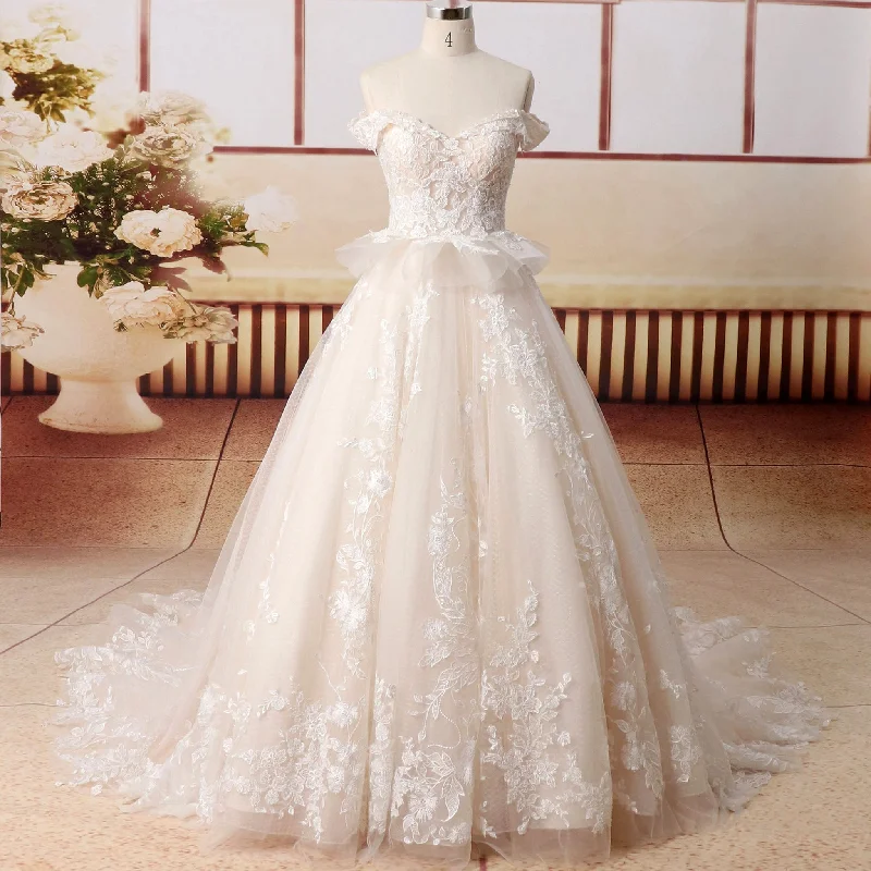 Women's Chic Outfit Classic Timeless Elegant Style Off Shoulder Sheer Bodice Tulle Lace Ball Gown Wedding Dress