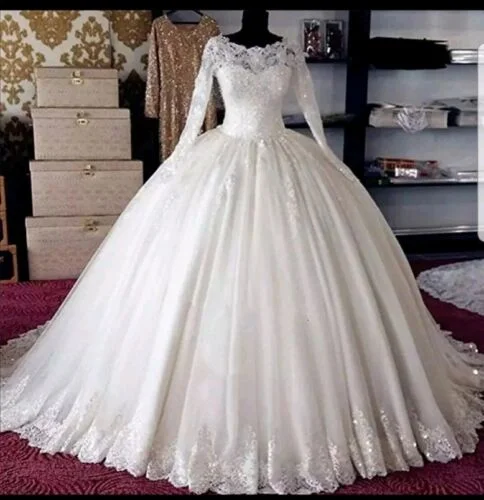 Women's Everyday Attire Flowy Fabric Long Sleeve Ball Gown Muslim Wedding Dress UK Beaded Lace Bridal Wear