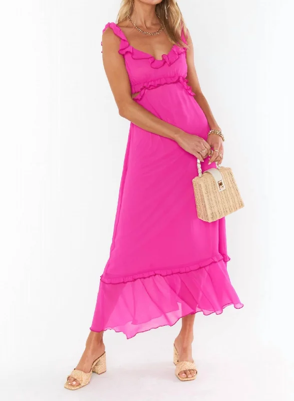 Women's Casual Outfit Urban Sophistication Lane Midi Dress In Pink Crinkled Chiffon