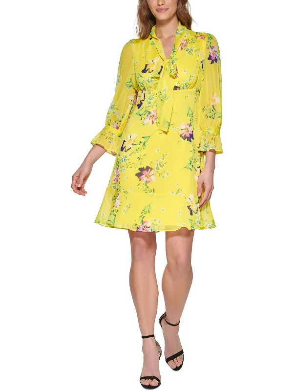 Women's Transitional Apparel Modern Romance Womens Chiffon Floral Fit & Flare Dress