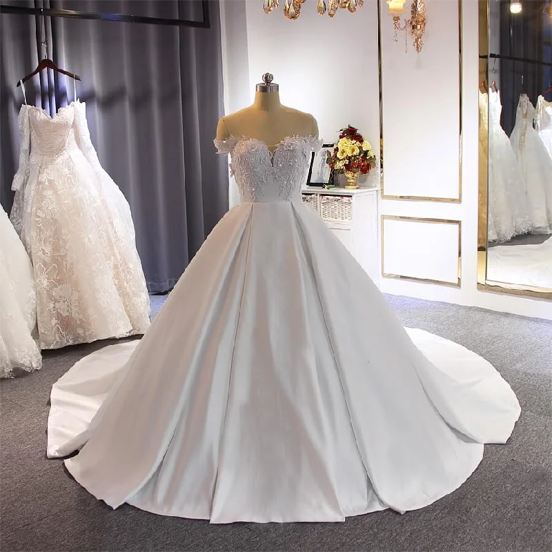 Women's Professional Outfit Lightweight Fabric Elegant Ball Gown Ivory Wedding Dresses Off the Shoulder Lace Bridal Wear