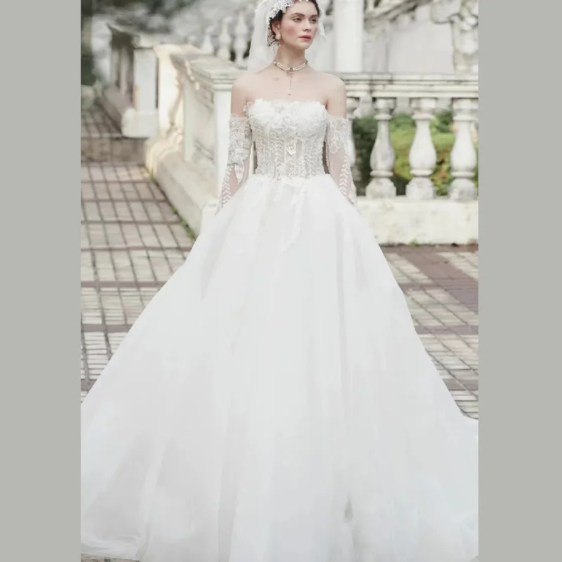 Women's Clothing And Garments Sets Vintage Retro Party Wear Elegant Off Shoulder Ballgown Straight Neck Wedding Dress