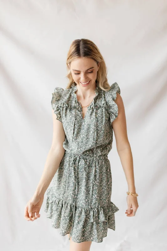 Women's Functional Outfit For Outdoor Activities Rustic Countryside Charm Look Sweet Jade Floral Dress In Light Green