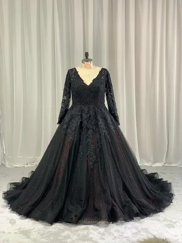 Vintage-Inspired Women's Apparel Cottagecore Rustic Charm Style Plus Size Long Sleeve Black Lace Wedding Dress