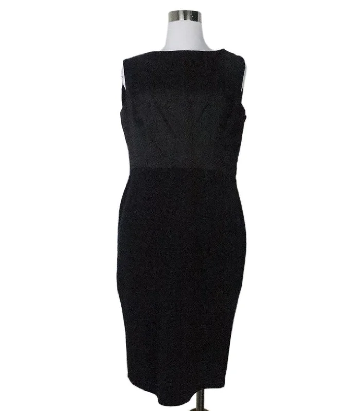 Women's Vintage-Inspired Outfit Feminine Elegant Oscar De La Renta Black Wool & Satin Dress Set sz 8